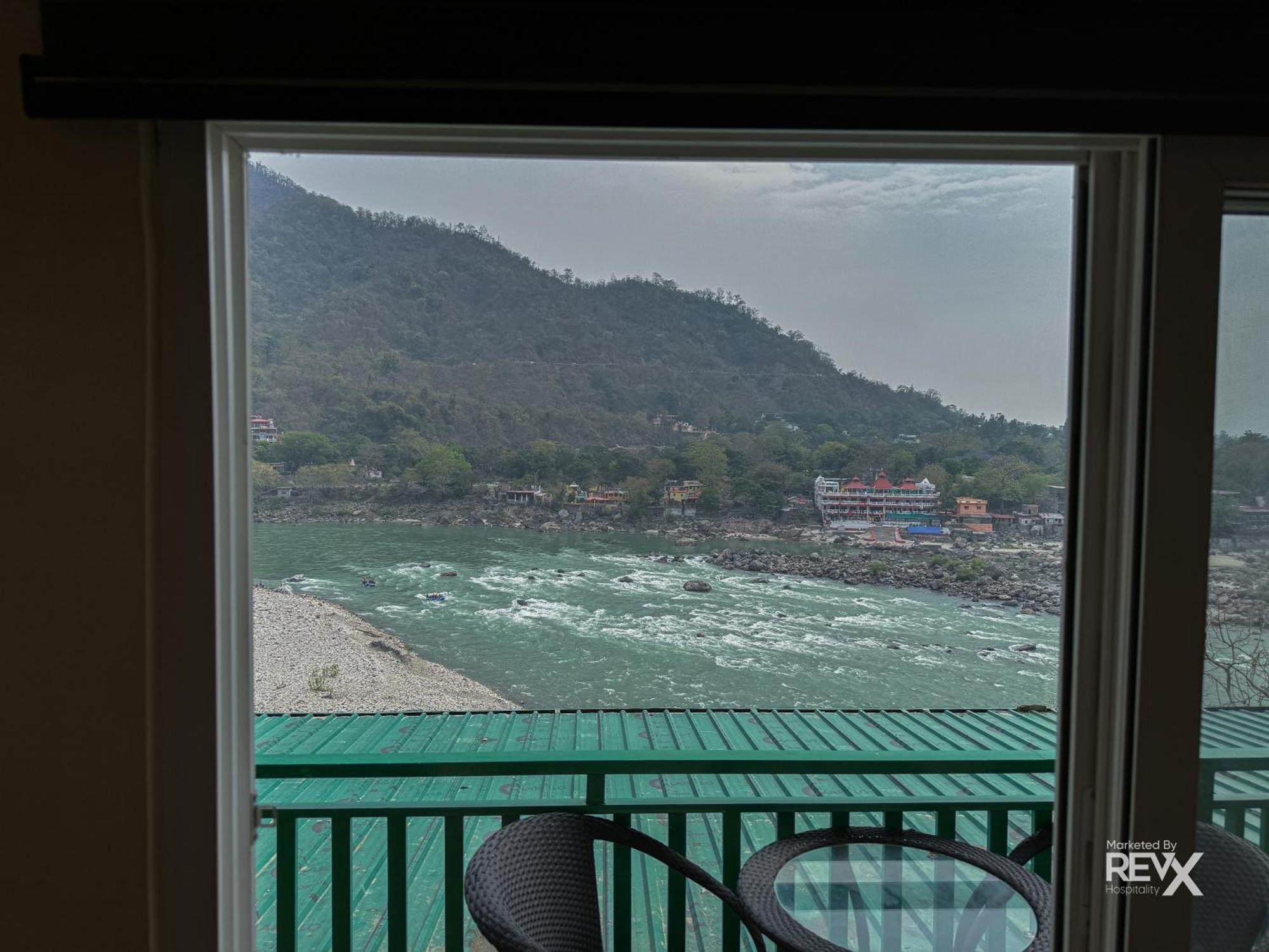 Отель The Leisure Cave On The Ganges Ришикеш Экстерьер фото